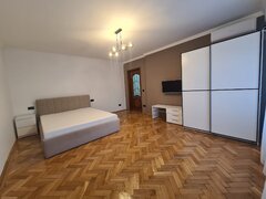 Decebal Garsoniera prima chirie - Boiler - 2 min M Muncii DB2087