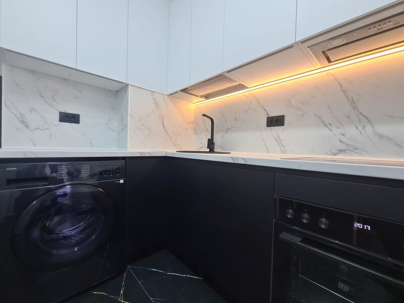 Decebal Garsoniera prima chirie - Boiler - 2 min M Muncii DB2087