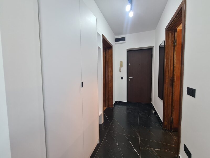 Decebal Garsoniera prima chirie - Boiler - 2 min M Muncii DB2087